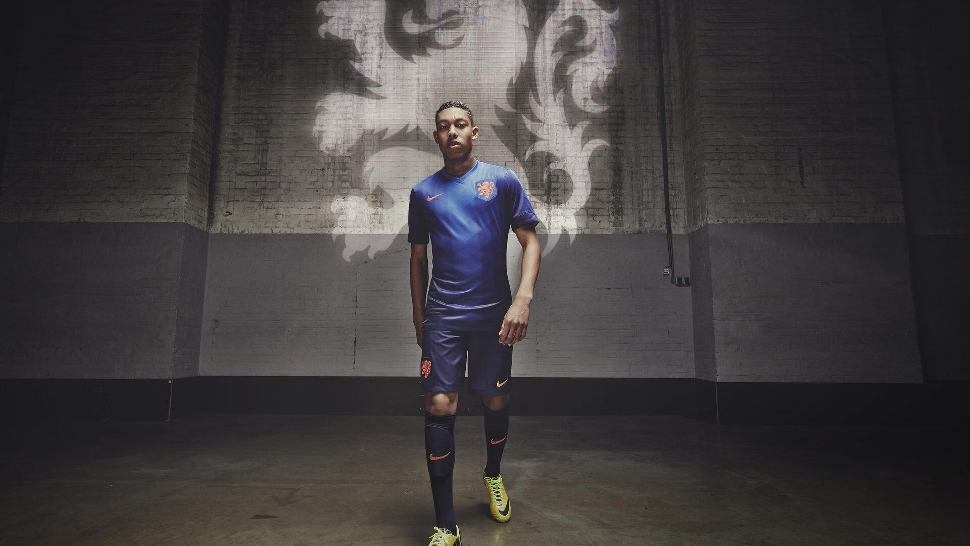 决赛前赛程紧密，体能调节成胜负关键，决赛前一天5-5