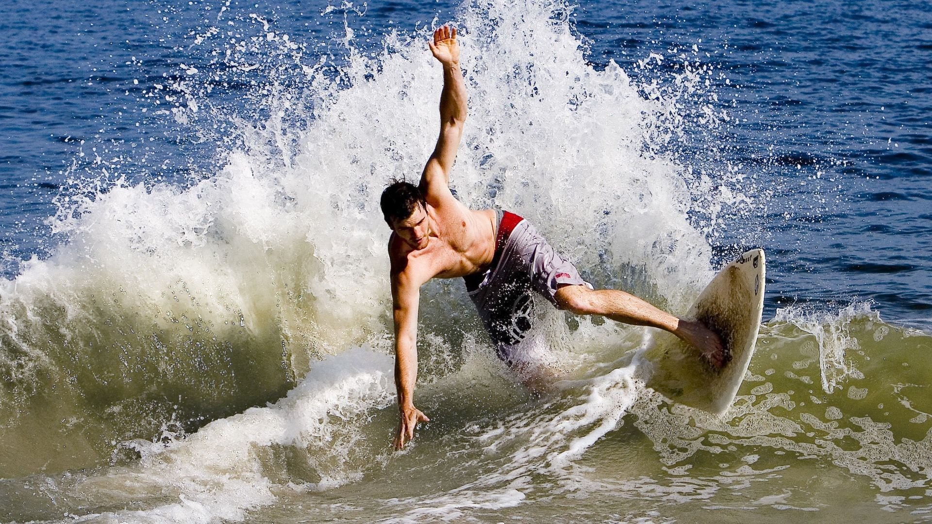 Saito 决策果断指挥若定，果断指挥能力